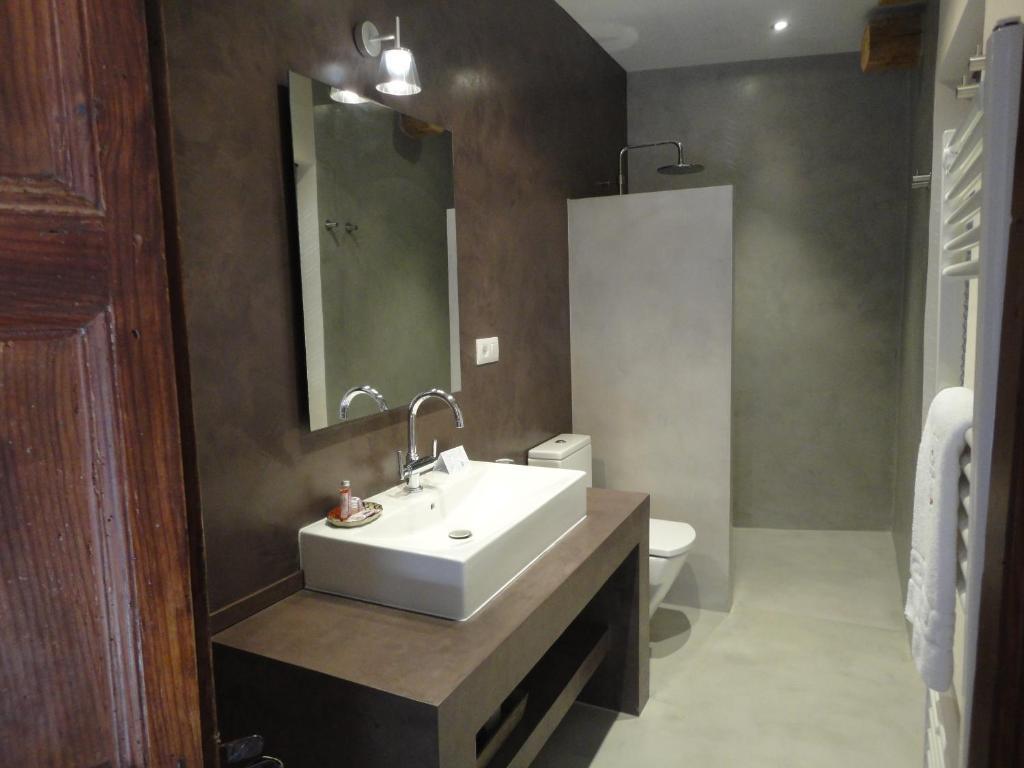 Hotel Rural Cal Torner Adults Only Guiamets Oda fotoğraf